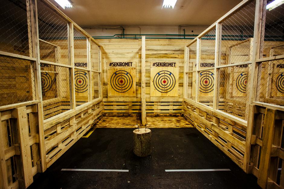 Metanje sekire | Avtor: Matic Kuder