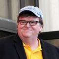 Michael Moore je obupal.