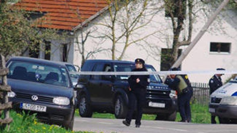 Dominića išče oddelek interventne policije iz Siska in vsi policisti iz Petrinje