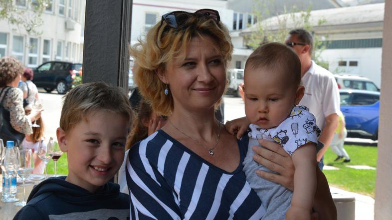 ena žlahtna štorija