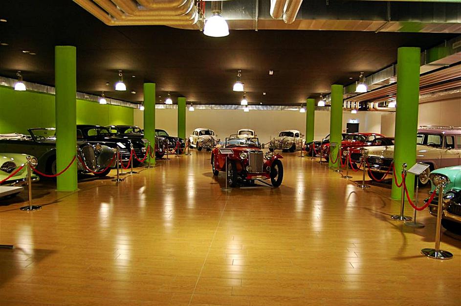 Zasebna zbirka avtomobilov švicarskega bogataša.