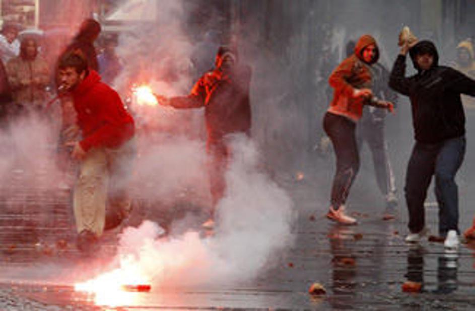 Demonstranti v Beogradu.