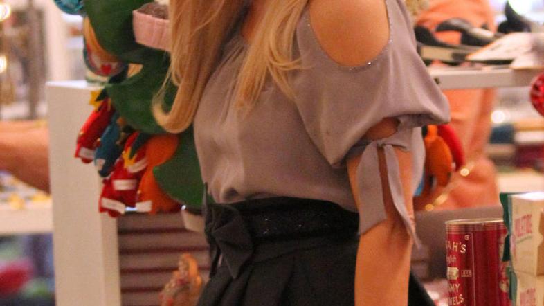 Paris je velika ljubiteljica živali. (Foto: Flynet)