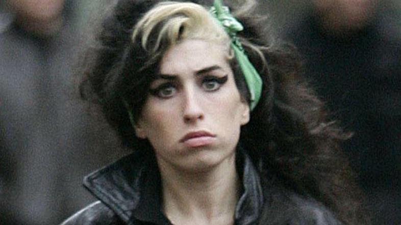 Amy Winehouse flynet