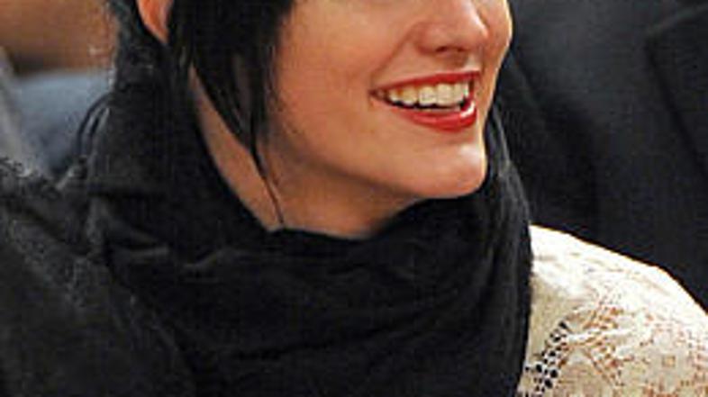 Kljub temu, da ji je nos spet zrasel, ni dvoma, da si bo kmalu privoščila novega