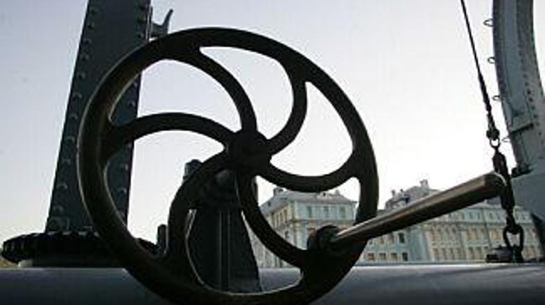 Slovenija naj bi ladjo dobila od Rusije v zameno za klirinški dolg.