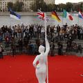 Kip Ženska z veslom sredi Moskve.