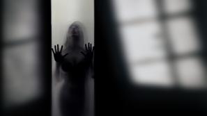 Družina pravi, da jih duh ves čas nadleguje. (Foto: Shutterstock)