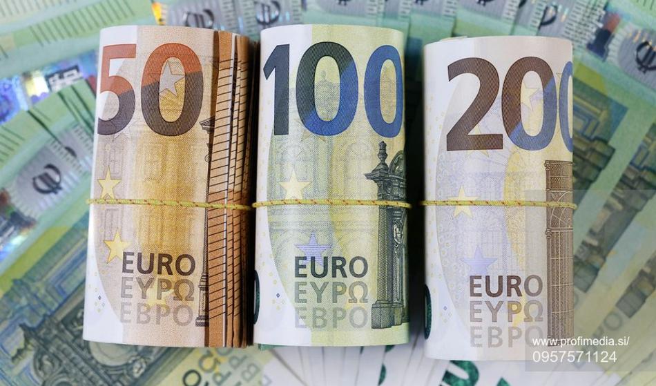 Banke v paniki, digitalni evro bi bil cenejši in varnejši