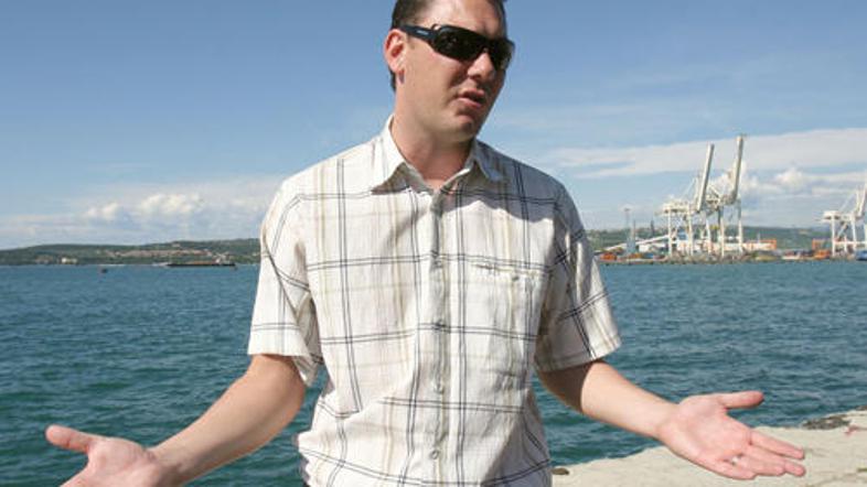 “Pri načrtu za tretji pomol, ki bo izjemen poseg v prostor, niso upoštevali nobe