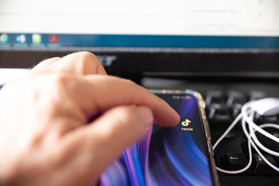 TikTok na telefonu ikona | Avtor: Profimedia