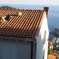 Poškodovana hiša v Dubrovniku 