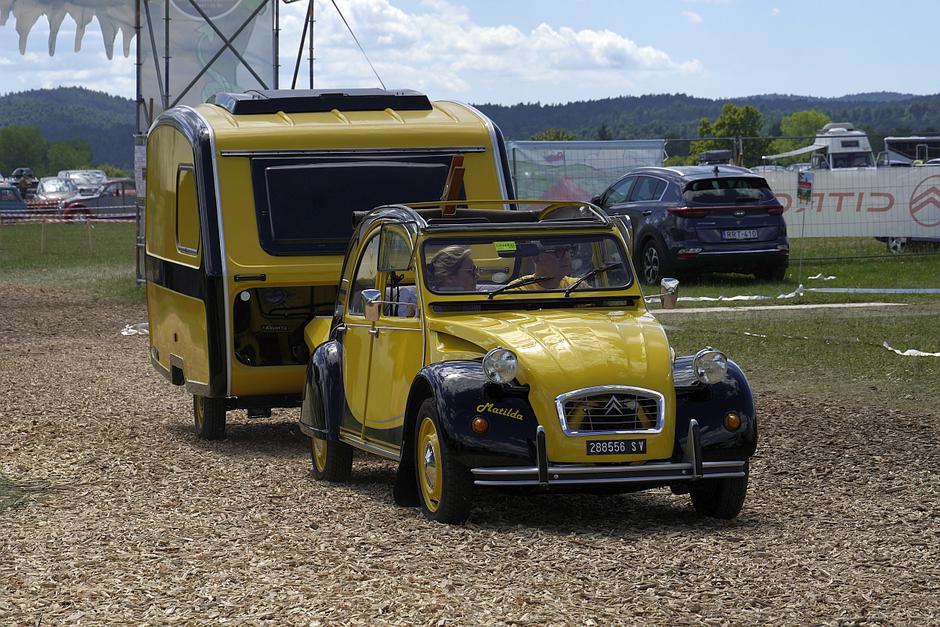 Svetovno srečanje citroën 2CV spaček Postojna | Avtor: Matija_Janežič