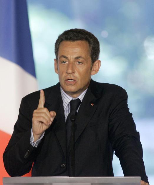 Sarkozy mlade nagovarja s posebnim videospotom. (Foto: Žurnal24)