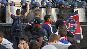 navijači paris saint germain proslava naslova pariz