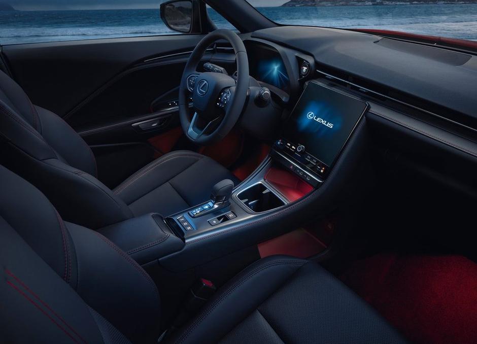 Lexus LBX | Avtor: Lexus