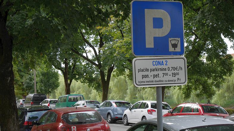 parkiranje v ljubljani, parkirišče, parkirnina