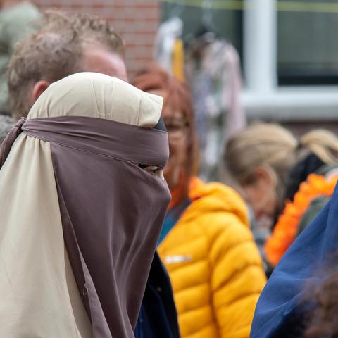 Burka Nizozemska