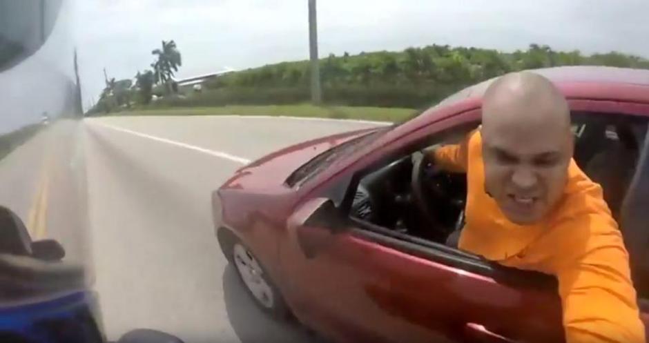 Dvoboj na cesti | Avtor: Žurnal24 main