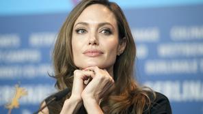 scena 14.05.13. US director Angelina Jolie attends the press conference of the m