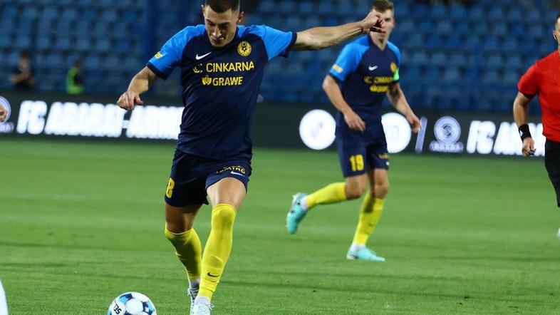 Mario Kvesić