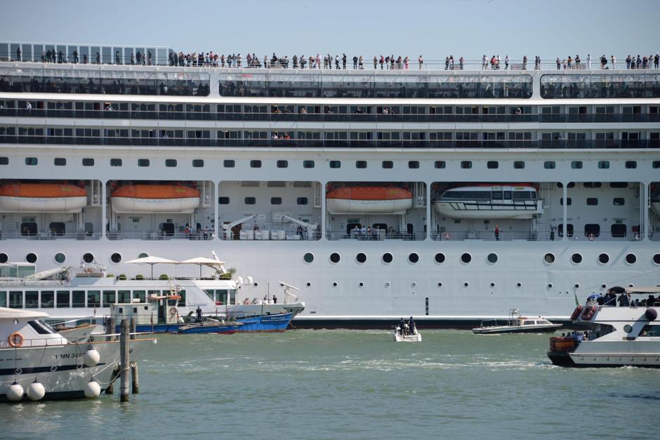 Nesreča ladje v Benetkah | Avtor: Epa