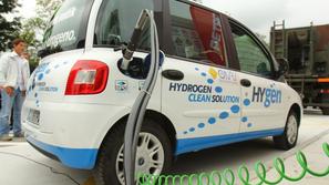 TZAVT, 10. 09. 2013, Polnilnica na vodik, avtor: Andrej Leban