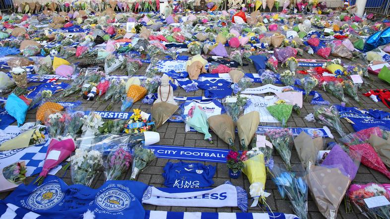 rože sožalje leicester city žalovanje