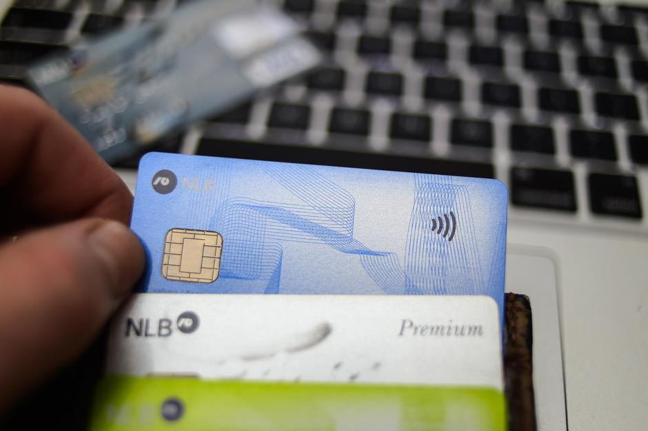 NLB bančna kartica | Avtor: Anže Petkovšek