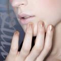 Tudi kratki nohti so lepi, a le, če so negovani. (Foto: Imaxtree)