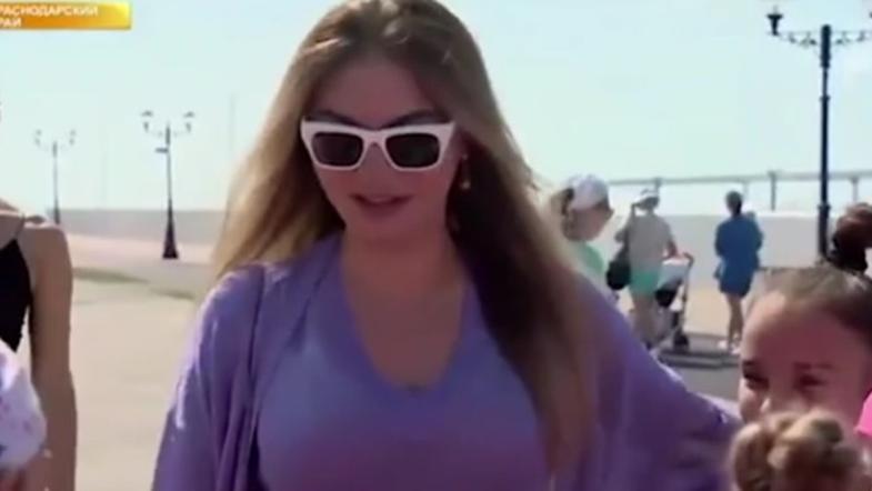 Novice: Putinova partnerka prvič v javnosti po posredovanju v Ukrajini - Alina Kabajeva