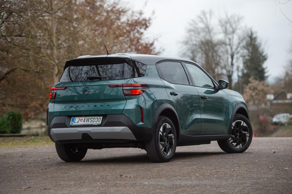 Opel Frontera | Avtor: Anže Petkovšek