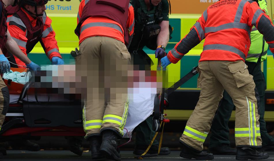 Panika: Napad z nožem, več oseb poškodovanih