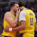 Luka Dončić in Jaxson Hayes