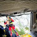 Gorski reševalci reševanje nesreča v gorah helikopter