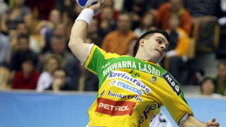 Miha Gorenšek se je zelo dobro značel na položaju krožnega napadalca.