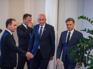 Golob - Janša
