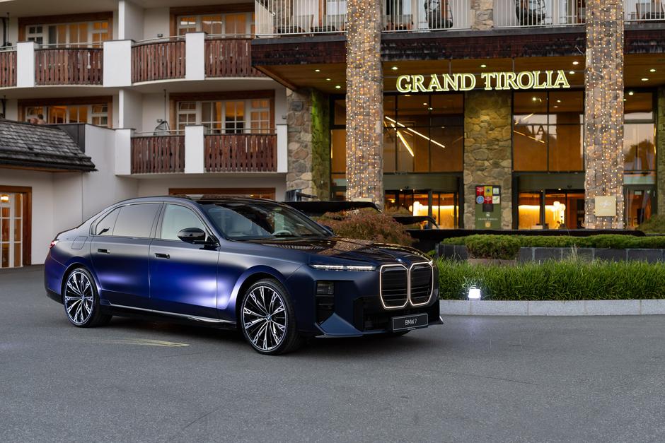 BMW serija 7 | Avtor: Žiga Intihar/BMW