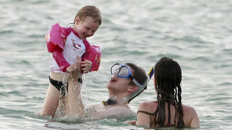 Rachel Bilson, Hayden Christensen 