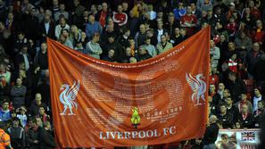 Hillsborough ostaja v spominu Liverpoolovih navijačev. (Foto: EPA)