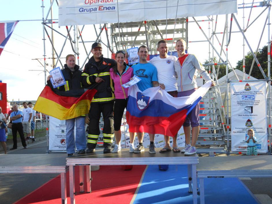Slovenci uspešni na tekmovanju Firefighter Combat Challenge na Poljskem.