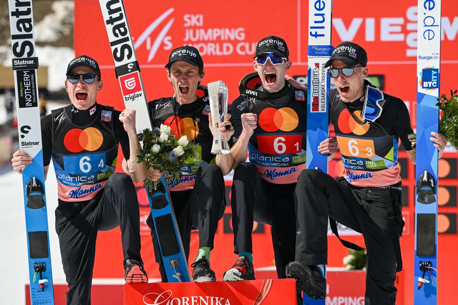 Lanišek, Prevc, Jelar, Zajc | Avtor: Epa