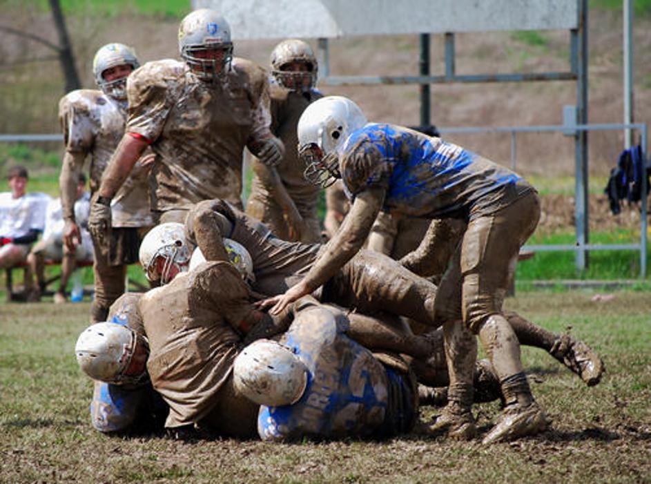 Silverhawksi so na igrišču pustili srce, a proti sodnikom in Gladiatorjem to ni 