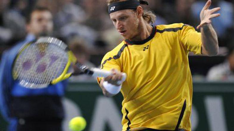 V četrfinalu je David Nalbandian izločil Andyja Murrayja, v polfinalu pa Nikolaj