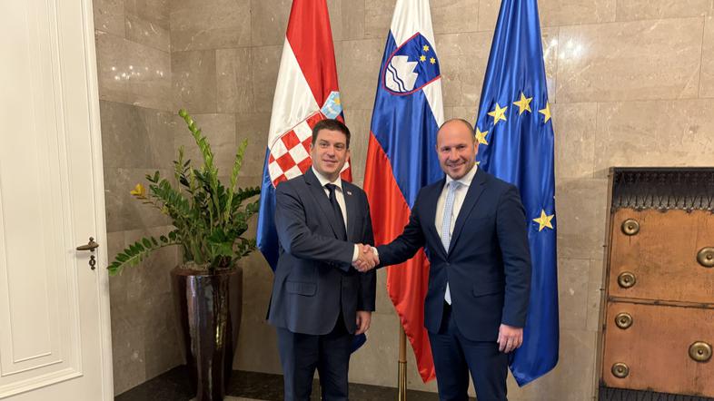 Jernej Vrtovec in Oleg Butković