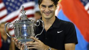 Roger Federer podira rekorde kot za stavo.