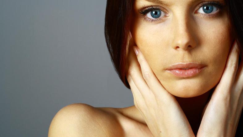 Občasni glavoboli? Ne ignorirajte jih! (Foto: Shutterstock)