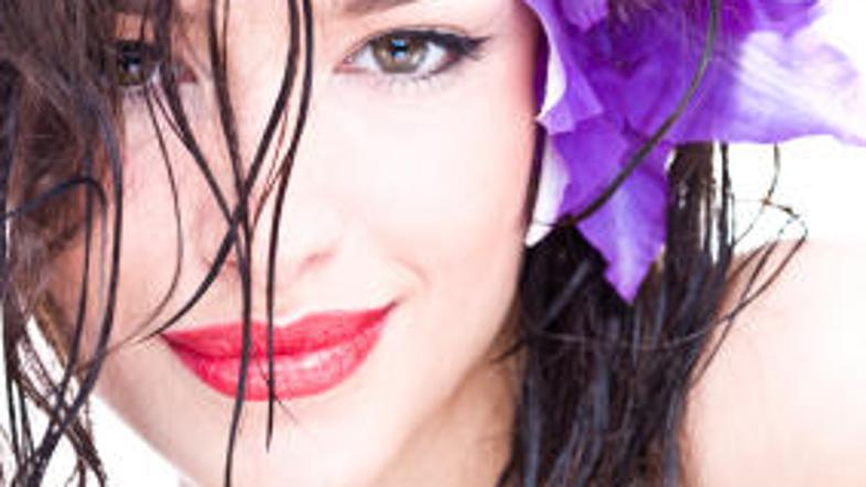 So vaš atribut ustnice? Potem oči poudarite le z maskaro.