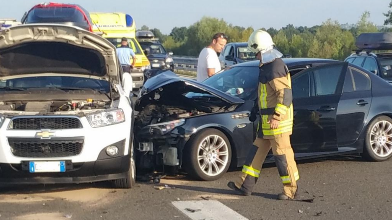 Prometna nesreča na avtocesti med Pincami in Lendavo