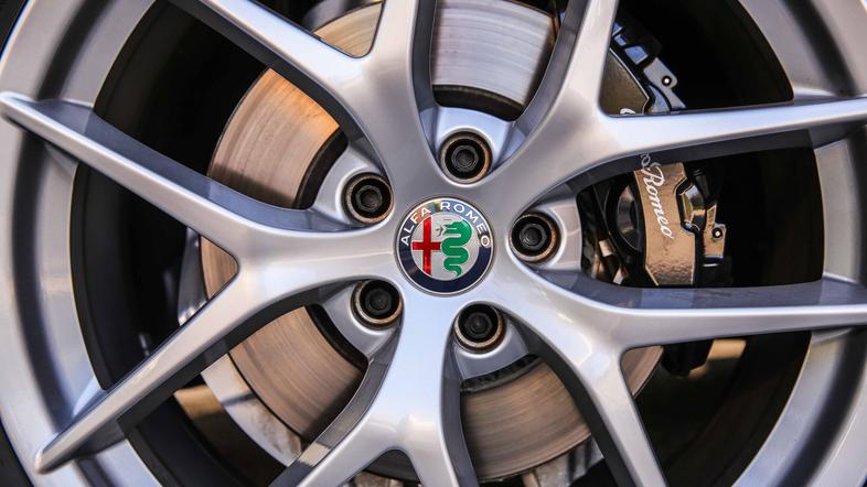 Alfa Romeo stelvio